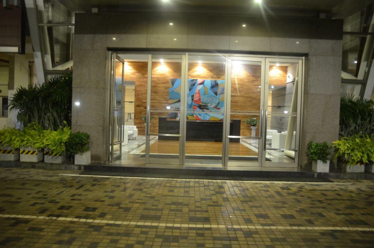 Ferienwohnung Atrium - Iconic Sri Jayewardenepura Kotte Exterior foto